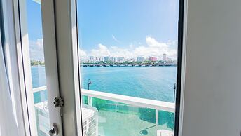 Condado Lagoon Villas