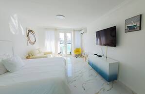 Condado Lagoon Villas