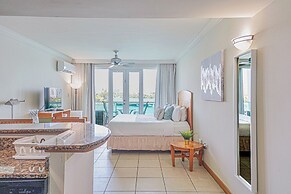 Condado Lagoon Villas
