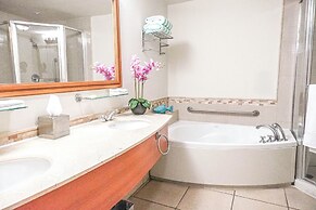 Condado Lagoon Villas