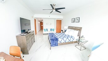 Condado Lagoon Villas