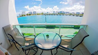 Condado Lagoon Villas