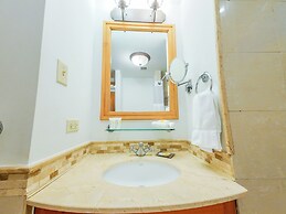 Condado Lagoon Villas