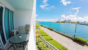 Condado Lagoon Villas