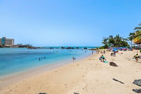 Condado Lagoon Villas