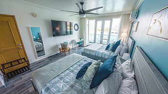 Condado Lagoon Villas