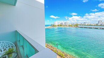 Condado Lagoon Villas