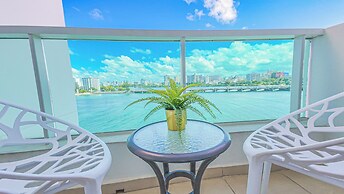 Condado Lagoon Villas