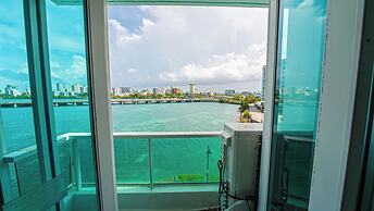 Condado Lagoon Villas