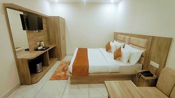 Hotel The Katra Avenue