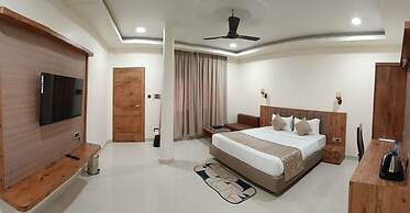 Hotel Royal Palace - Sagar