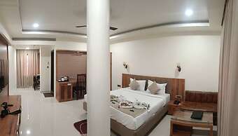 Hotel Royal Palace - Sagar