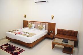 Hotel Royal Palace - Sagar