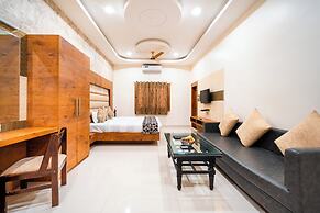 Hotel Royal Palace - Sagar