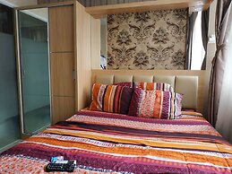 OYO 91338 Apartment Bekasi Town Square