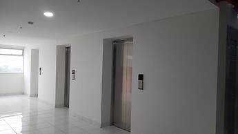 OYO 91338 Apartment Bekasi Town Square