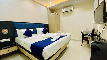 Hotel Aranyasutra Inaya - Indore
