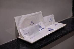 Hotel Pravasa Stay, Dewas Naka