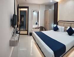 Hotel Aranyasutra Inaya - Indore