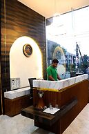 Hotel Aranyasutra Inaya - Indore