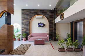 Hotel Pravasa Stay, Dewas Naka