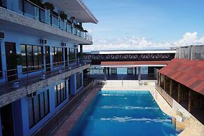 Hidden Valley Beach Resort