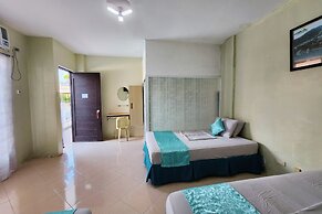 Hidden Valley Beach Resort