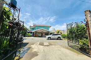 Hidden Valley Beach Resort