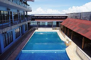 Hidden Valley Beach Resort