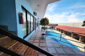 Hidden Valley Beach Resort