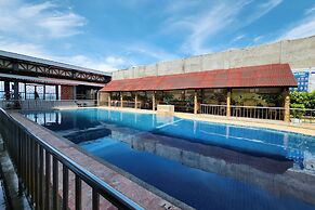 Hidden Valley Beach Resort