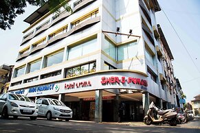 Hotel Aroma Executive