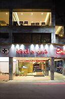 Hotel Aroma Executive