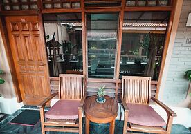 Tempo Doeloe Homestay