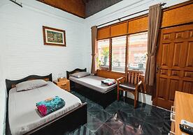 Tempo Doeloe Homestay