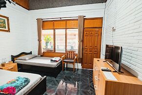 Tempo Doeloe Homestay