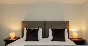 Old Town Cottage - From 350 Per Night