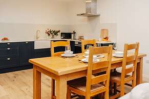 Cart Shed 1 - From 165 Per Night