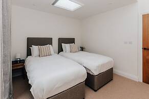 Cart Shed 1 - From 165 Per Night