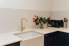 Cart Shed 1 - From 165 Per Night