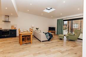 Cart Shed 1 - From 165 Per Night