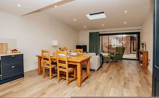 Cart Shed 1 - From 165 Per Night