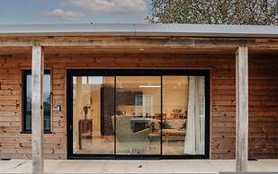 Cart Shed 1 - From 165 Per Night