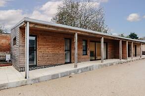 Cart Shed 1 - From 165 Per Night