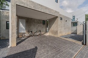 Gina Poolvilla89 Pattaya-Bangsaray beach