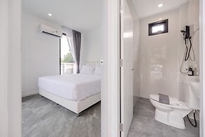 Gina Poolvilla89 Pattaya-Bangsaray beach