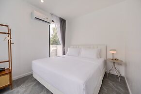 Gina Poolvilla89 Pattaya-Bangsaray beach