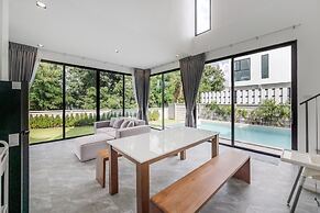 Gina Poolvilla89 Pattaya-Bangsaray beach