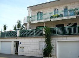 Beachfront Mastrinka Apartments With Sea View