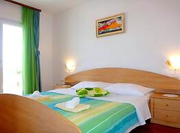 Beachfront Mastrinka Apartments With Sea View